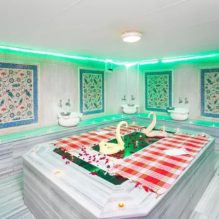Irem Garden & 2* Side