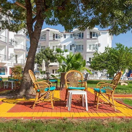 Irem Garden & Side