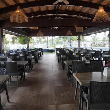 Irem Garden & Apart-hotel 2*