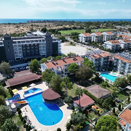 Irem Garden & 2*